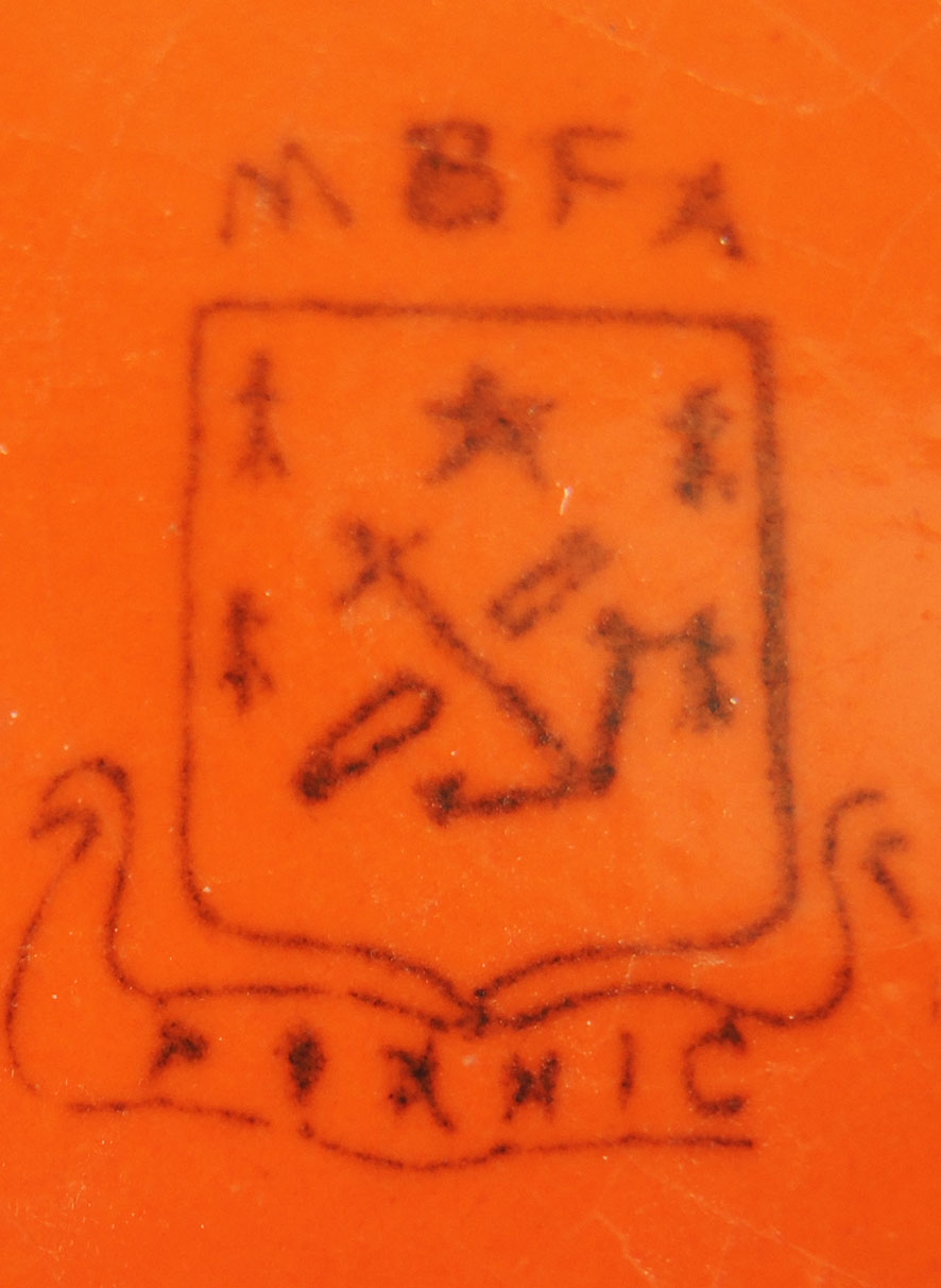 Ancien Saladier en Faïence Orange MBFA Pornic – Image 3